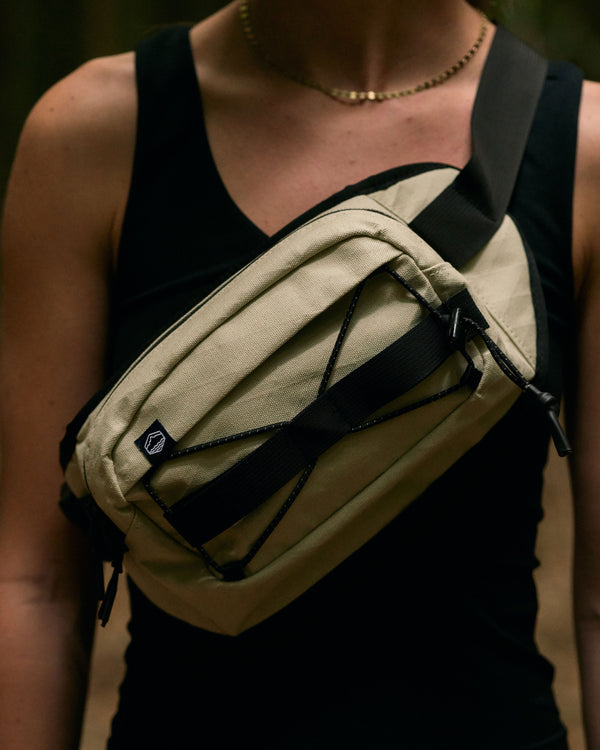 CROSSBODY