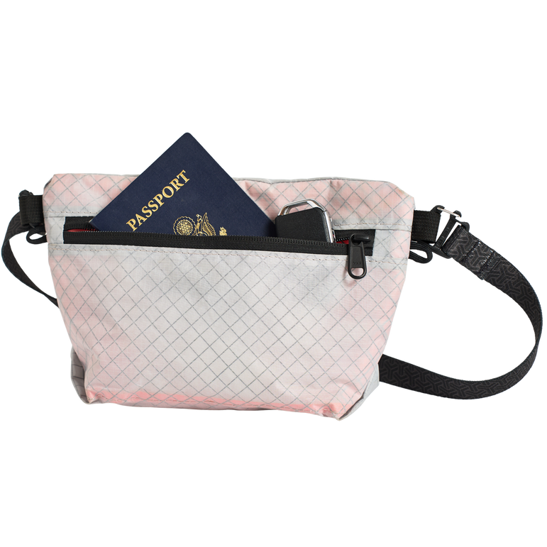 Alpine Sea x Carryology Everywhere Medium Pocket 3L